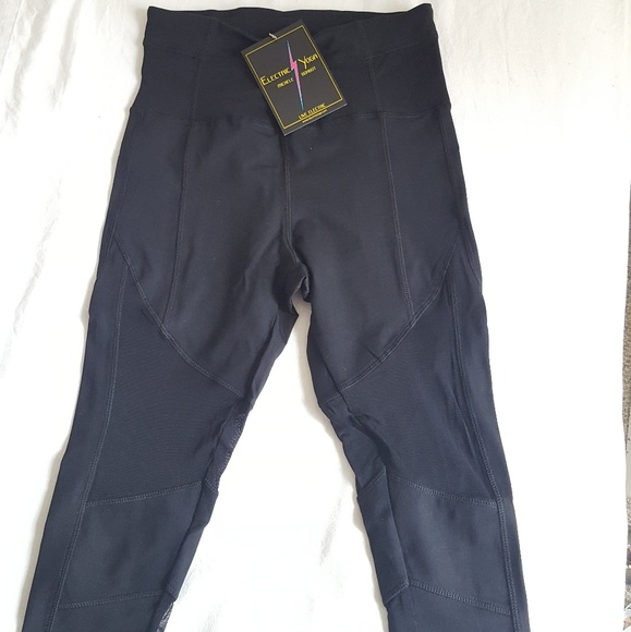 Electric Yoga Cool Up In Mesh Capri - Picture 3 of 6